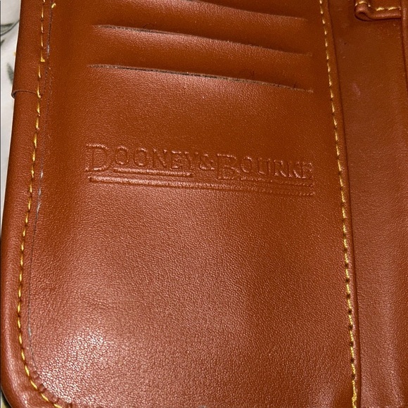 Dooney&Bourke Vintage Black Pebbled Wallet with Checkbook - Picture 10 of 10